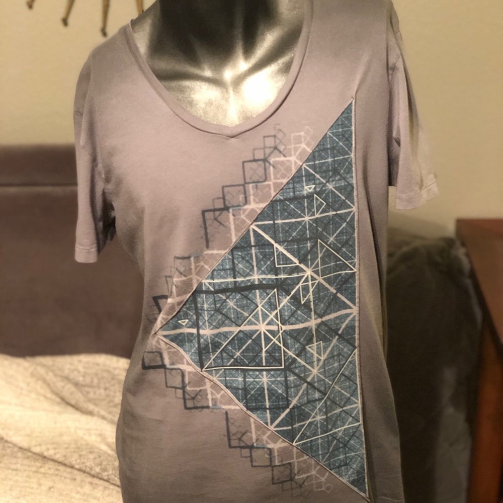 Rogue Graphic Tee
